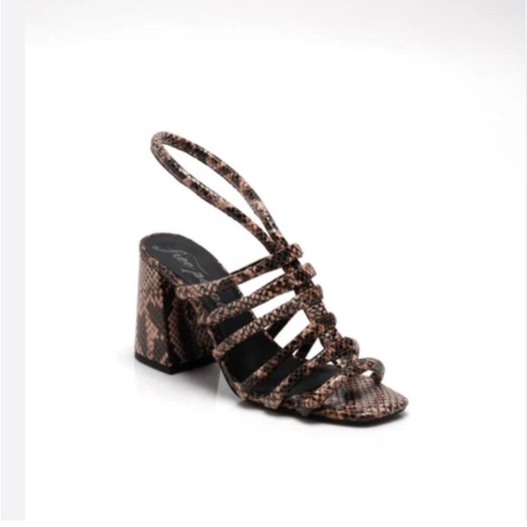 New! FREE PEOPLE Colette Cinched Block Heel Sandals in Python Sz 37 US 6.5‎ - Picture 1 of 11